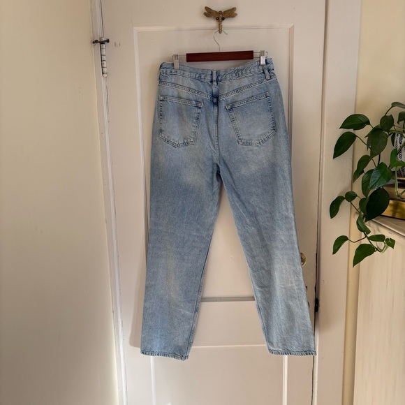 We The Free High Waist Hidden Button Fly Distressed Denim Straight Leg Jeans 31 - Picture 7 of 14